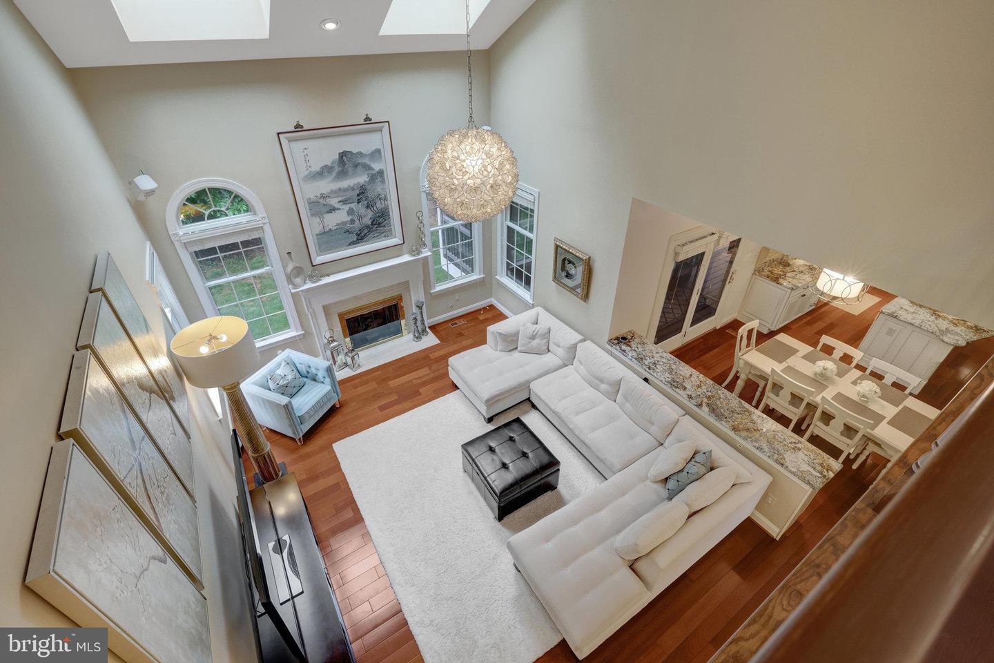 1011 PRESERVE CT, GREAT FALLS, Virginia 22066, 5 Bedrooms Bedrooms, ,5 BathroomsBathrooms,Residential,For sale,1011 PRESERVE CT,VAFX2234180 MLS # VAFX2234180