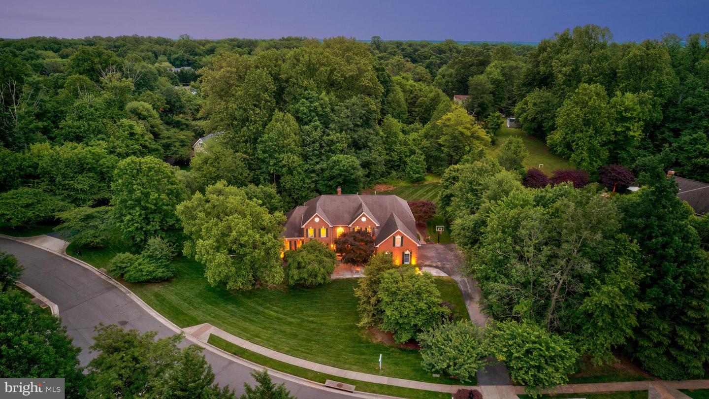 1011 PRESERVE CT, GREAT FALLS, Virginia 22066, 5 Bedrooms Bedrooms, ,5 BathroomsBathrooms,Residential,For sale,1011 PRESERVE CT,VAFX2234180 MLS # VAFX2234180