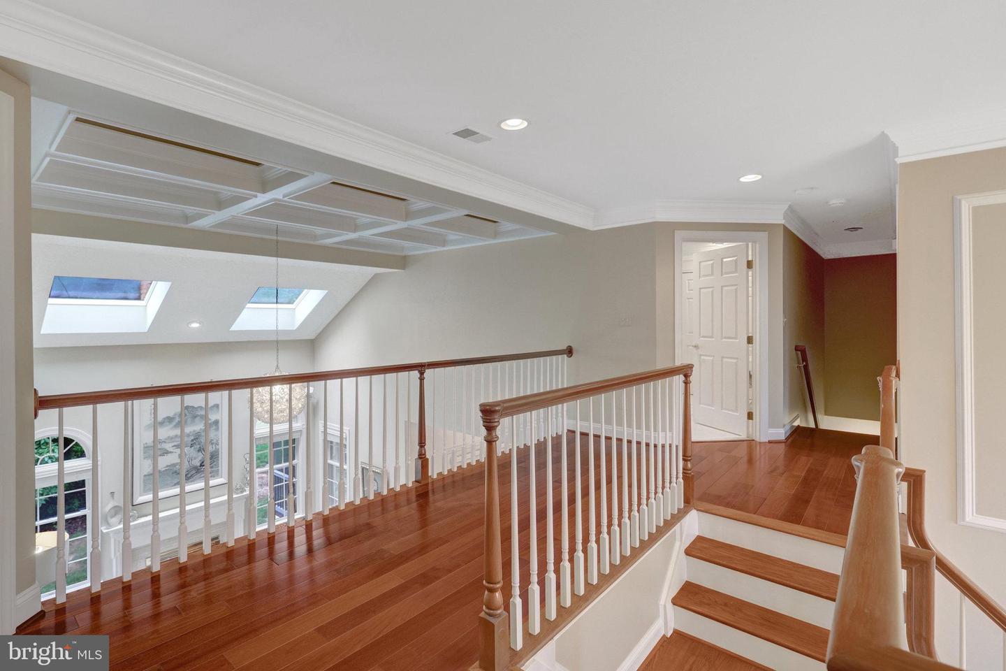 1011 PRESERVE CT, GREAT FALLS, Virginia 22066, 5 Bedrooms Bedrooms, ,5 BathroomsBathrooms,Residential,For sale,1011 PRESERVE CT,VAFX2234180 MLS # VAFX2234180