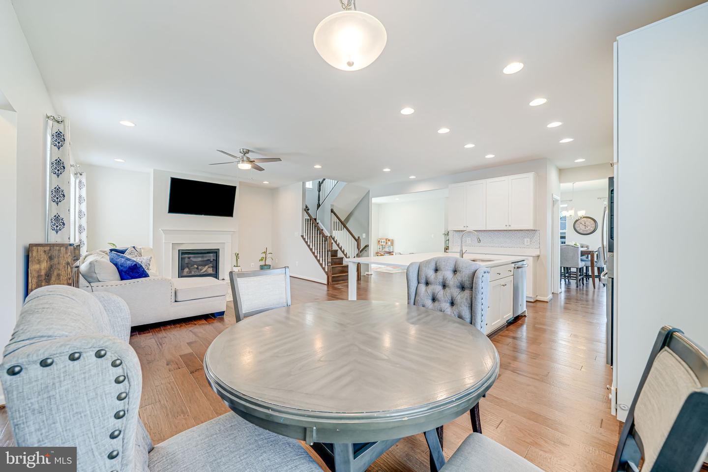 1096 ASPEN RD, STAFFORD, Virginia 22554, 4 Bedrooms Bedrooms, ,3 BathroomsBathrooms,Residential,For sale,1096 ASPEN RD,VAST2038114 MLS # VAST2038114