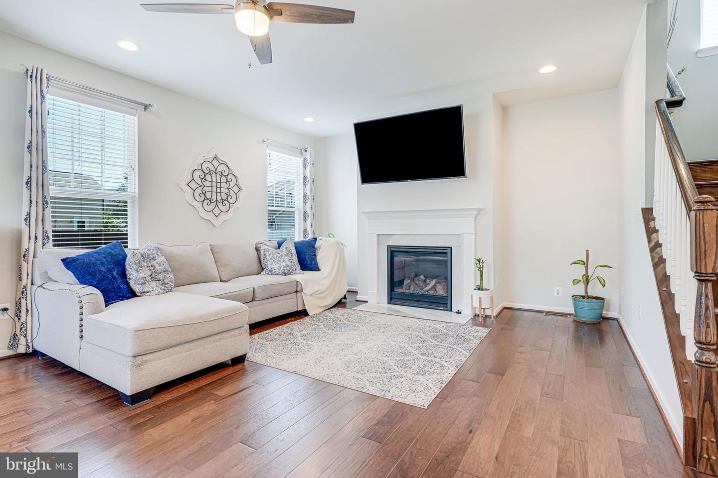 1096 ASPEN RD, STAFFORD, Virginia 22554, 4 Bedrooms Bedrooms, ,3 BathroomsBathrooms,Residential,For sale,1096 ASPEN RD,VAST2038114 MLS # VAST2038114
