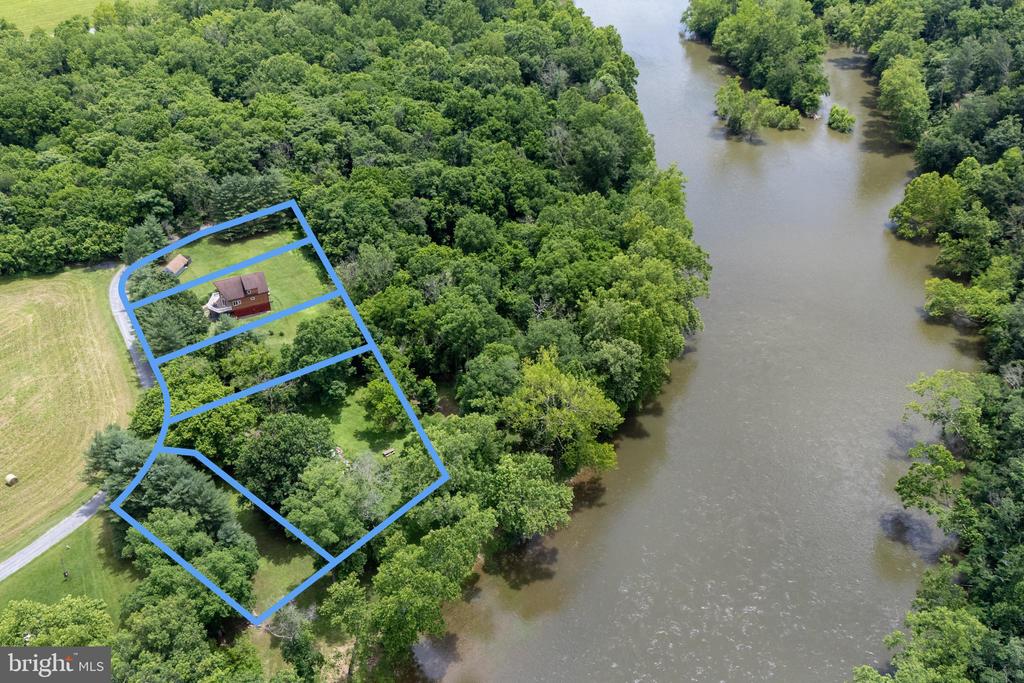 1215 FORT STOVER RD, LURAY, Virginia 22835, 4 Bedrooms Bedrooms, ,3 BathroomsBathrooms,Residential,1215 FORT STOVER RD,VAPA2005036 MLS # VAPA2005036
