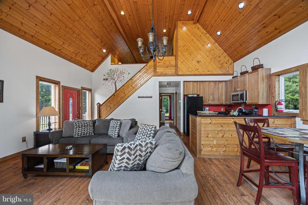 1215 FORT STOVER RD, LURAY, Virginia 22835, 4 Bedrooms Bedrooms, ,3 BathroomsBathrooms,Residential,1215 FORT STOVER RD,VAPA2005036 MLS # VAPA2005036