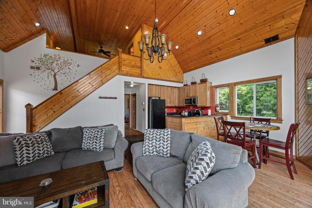 1215 FORT STOVER RD, LURAY, Virginia 22835, 4 Bedrooms Bedrooms, ,3 BathroomsBathrooms,Residential,1215 FORT STOVER RD,VAPA2005036 MLS # VAPA2005036