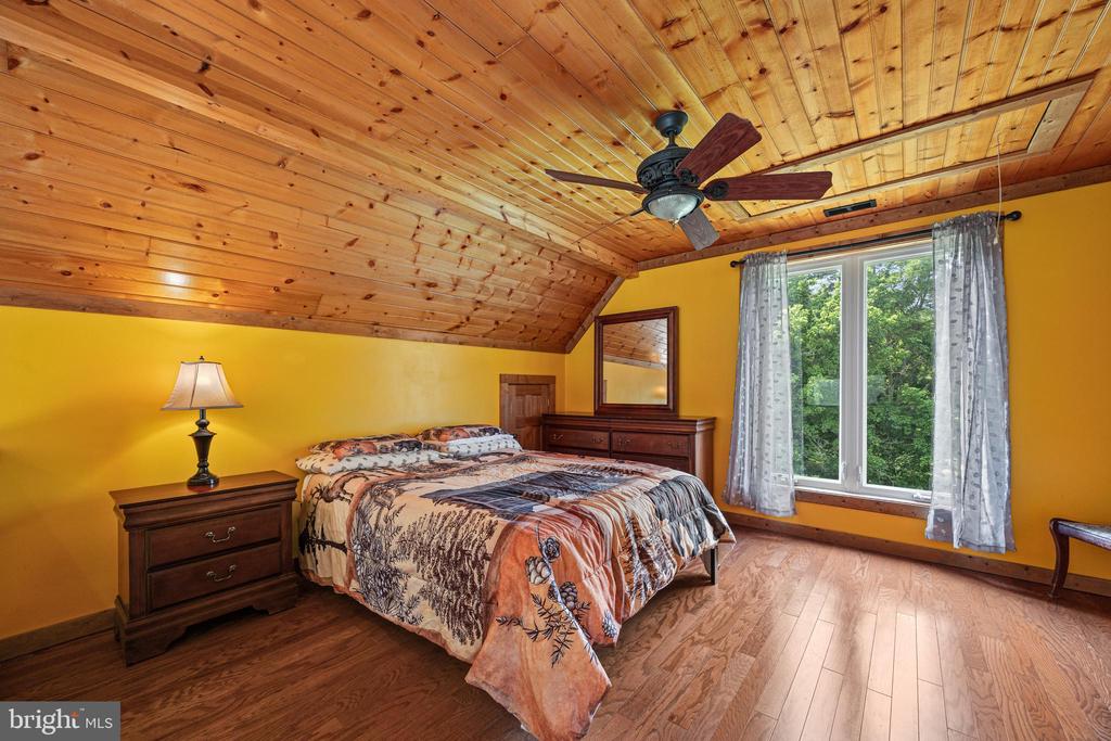 1215 FORT STOVER RD, LURAY, Virginia 22835, 4 Bedrooms Bedrooms, ,3 BathroomsBathrooms,Residential,1215 FORT STOVER RD,VAPA2005036 MLS # VAPA2005036