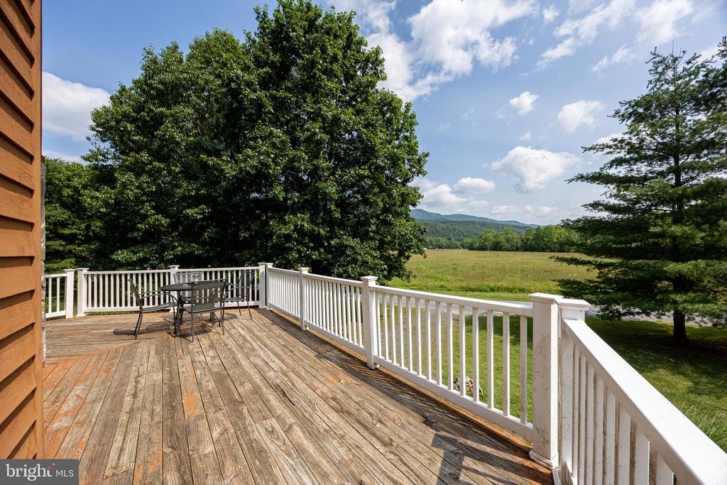1215 FORT STOVER RD, LURAY, Virginia 22835, 4 Bedrooms Bedrooms, ,3 BathroomsBathrooms,Residential,1215 FORT STOVER RD,VAPA2005036 MLS # VAPA2005036