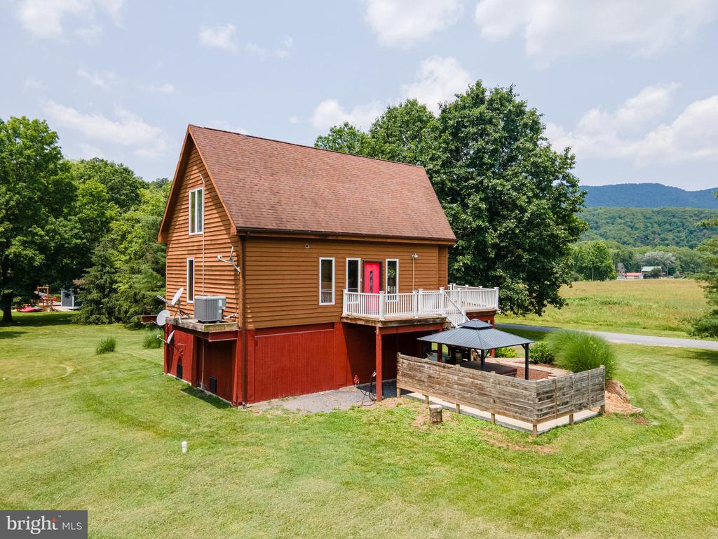 1215 FORT STOVER RD, LURAY, Virginia 22835, 4 Bedrooms Bedrooms, ,3 BathroomsBathrooms,Residential,1215 FORT STOVER RD,VAPA2005036 MLS # VAPA2005036