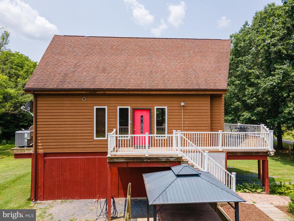 1215 FORT STOVER RD, LURAY, Virginia 22835, 4 Bedrooms Bedrooms, ,3 BathroomsBathrooms,Residential,1215 FORT STOVER RD,VAPA2005036 MLS # VAPA2005036