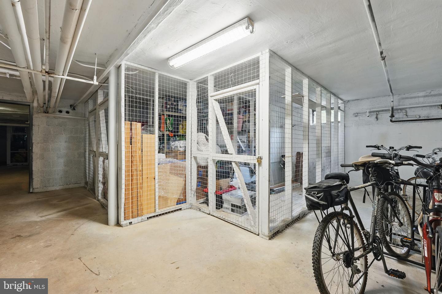 6618 BOULEVARD VW #C1, ALEXANDRIA, Virginia 22307, 2 Bedrooms Bedrooms, ,1 BathroomBathrooms,Residential,For sale,6618 BOULEVARD VW #C1,VAFX2237830 MLS # VAFX2237830