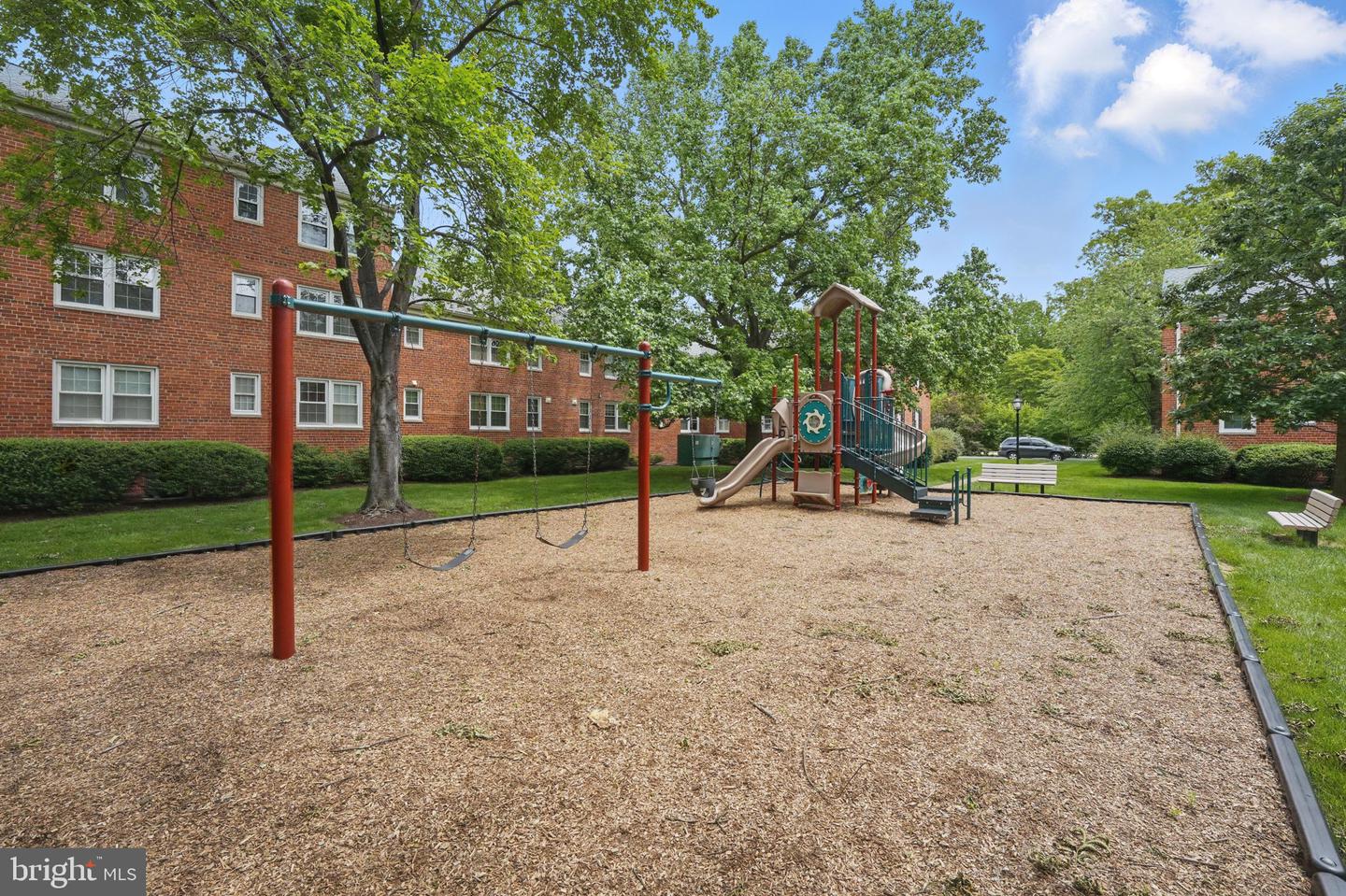 6618 BOULEVARD VW #C1, ALEXANDRIA, Virginia 22307, 2 Bedrooms Bedrooms, ,1 BathroomBathrooms,Residential,For sale,6618 BOULEVARD VW #C1,VAFX2237830 MLS # VAFX2237830