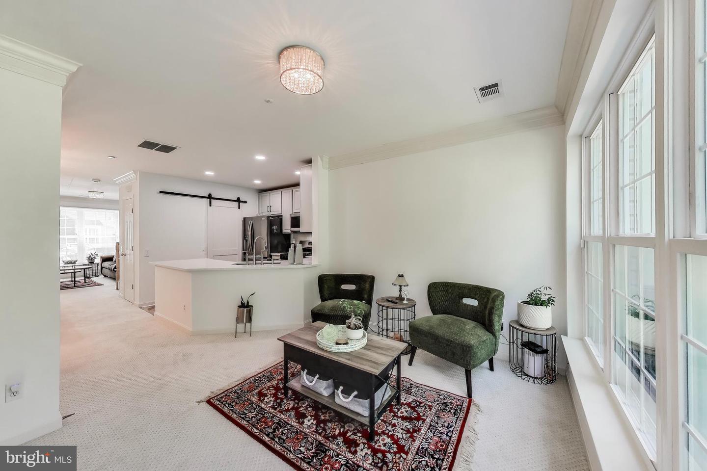 5922 TERRAPIN PL #5922, ALEXANDRIA, Virginia 22310, 2 Bedrooms Bedrooms, ,2 BathroomsBathrooms,Residential,For sale,5922 TERRAPIN PL #5922,VAFX2238080 MLS # VAFX2238080