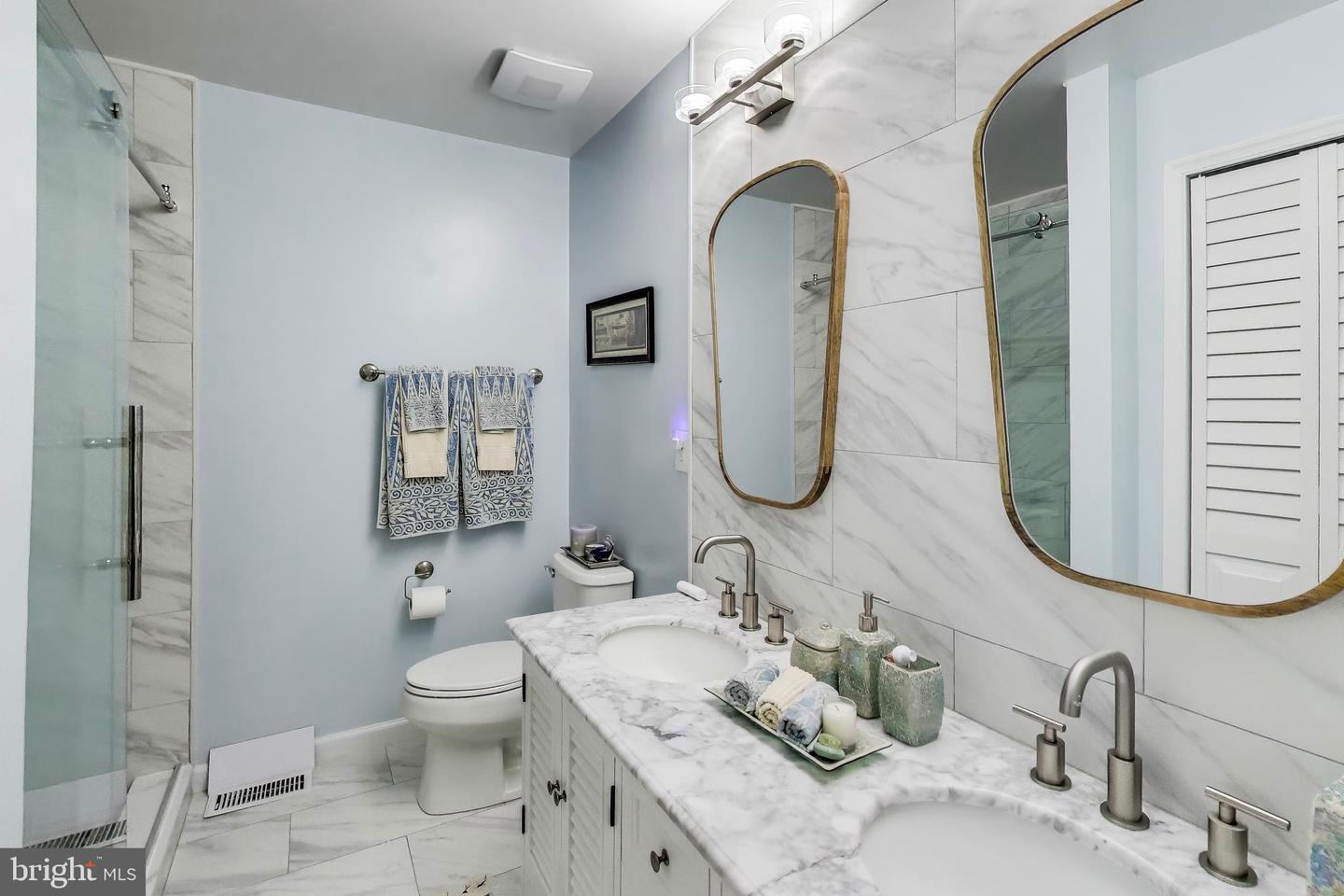 5922 TERRAPIN PL #5922, ALEXANDRIA, Virginia 22310, 2 Bedrooms Bedrooms, ,2 BathroomsBathrooms,Residential,For sale,5922 TERRAPIN PL #5922,VAFX2238080 MLS # VAFX2238080