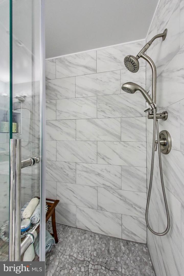 5922 TERRAPIN PL #5922, ALEXANDRIA, Virginia 22310, 2 Bedrooms Bedrooms, ,2 BathroomsBathrooms,Residential,For sale,5922 TERRAPIN PL #5922,VAFX2238080 MLS # VAFX2238080