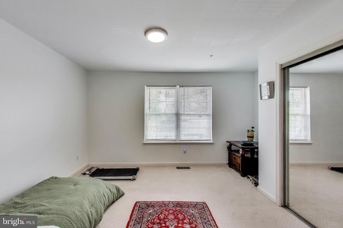 5922 TERRAPIN PL #5922, ALEXANDRIA, Virginia 22310, 2 Bedrooms Bedrooms, ,2 BathroomsBathrooms,Residential,For sale,5922 TERRAPIN PL #5922,VAFX2238080 MLS # VAFX2238080