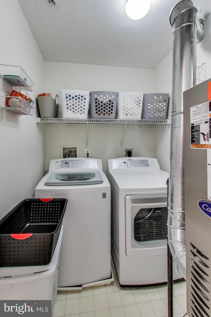 5922 TERRAPIN PL #5922, ALEXANDRIA, Virginia 22310, 2 Bedrooms Bedrooms, ,2 BathroomsBathrooms,Residential,For sale,5922 TERRAPIN PL #5922,VAFX2238080 MLS # VAFX2238080