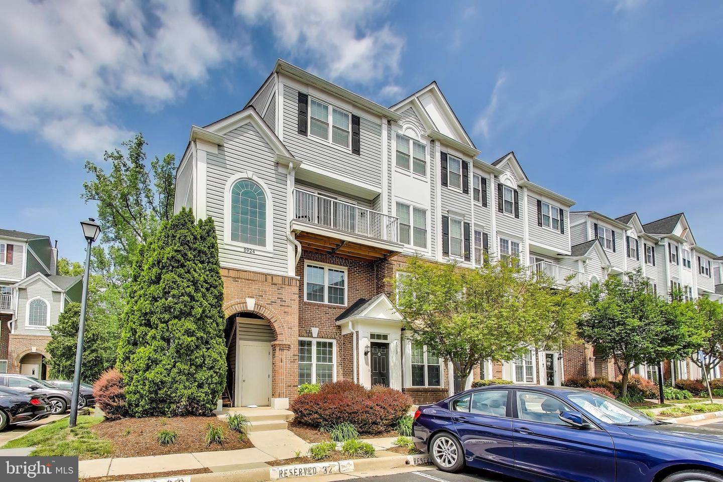 5922 TERRAPIN PL #5922, ALEXANDRIA, Virginia 22310, 2 Bedrooms Bedrooms, ,2 BathroomsBathrooms,Residential,For sale,5922 TERRAPIN PL #5922,VAFX2238080 MLS # VAFX2238080