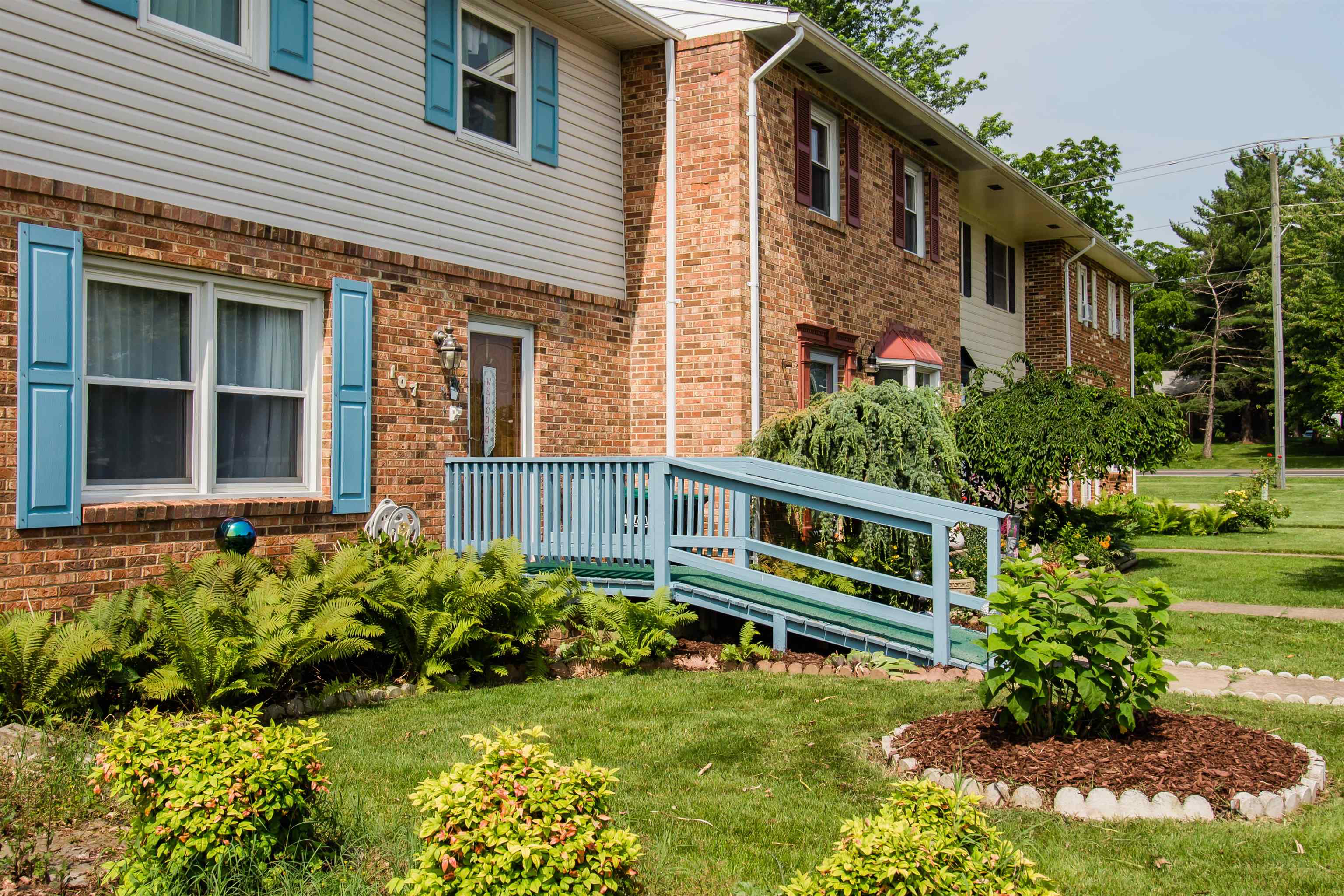 107 CENTURY VILLAGE, NEW MARKET, Virginia 22844, 2 Bedrooms Bedrooms, ,1 BathroomBathrooms,Residential,107 CENTURY VILLAGE,665880 MLS # 665880