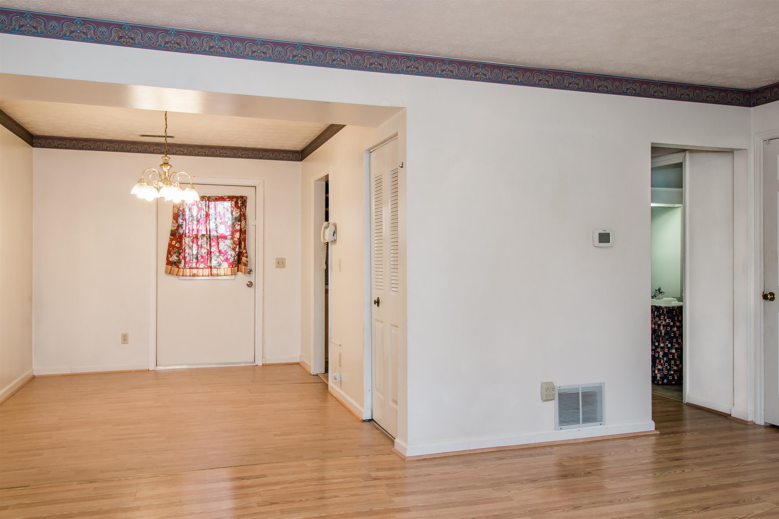 107 CENTURY VILLAGE, NEW MARKET, Virginia 22844, 2 Bedrooms Bedrooms, ,1 BathroomBathrooms,Residential,107 CENTURY VILLAGE,665880 MLS # 665880
