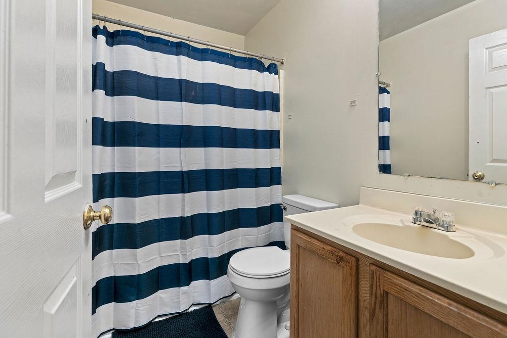 234 COMMERCE DR, HARRISONBURG, Virginia 22801, 3 Bedrooms Bedrooms, ,2 BathroomsBathrooms,Residential,234 COMMERCE DR,665882 MLS # 665882