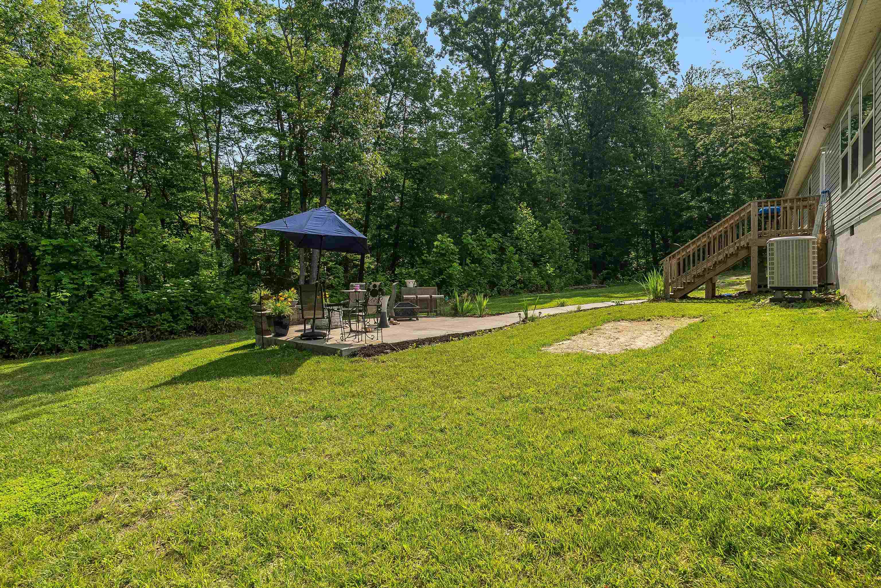 2749 E LEE HWY, NEW MARKET, Virginia 22844, 4 Bedrooms Bedrooms, ,2 BathroomsBathrooms,Residential,2749 E LEE HWY,665884 MLS # 665884