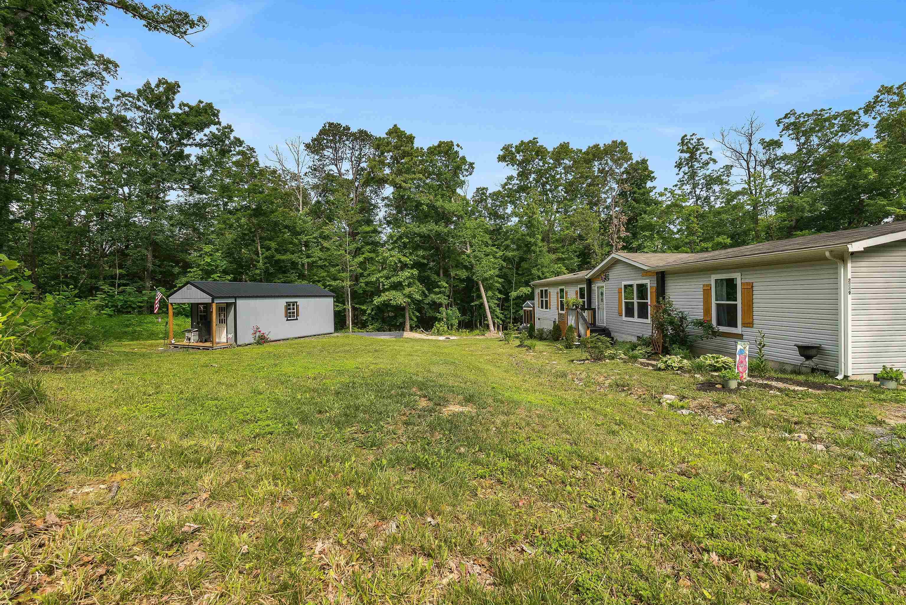 2749 E LEE HWY, NEW MARKET, Virginia 22844, 4 Bedrooms Bedrooms, ,2 BathroomsBathrooms,Residential,2749 E LEE HWY,665884 MLS # 665884