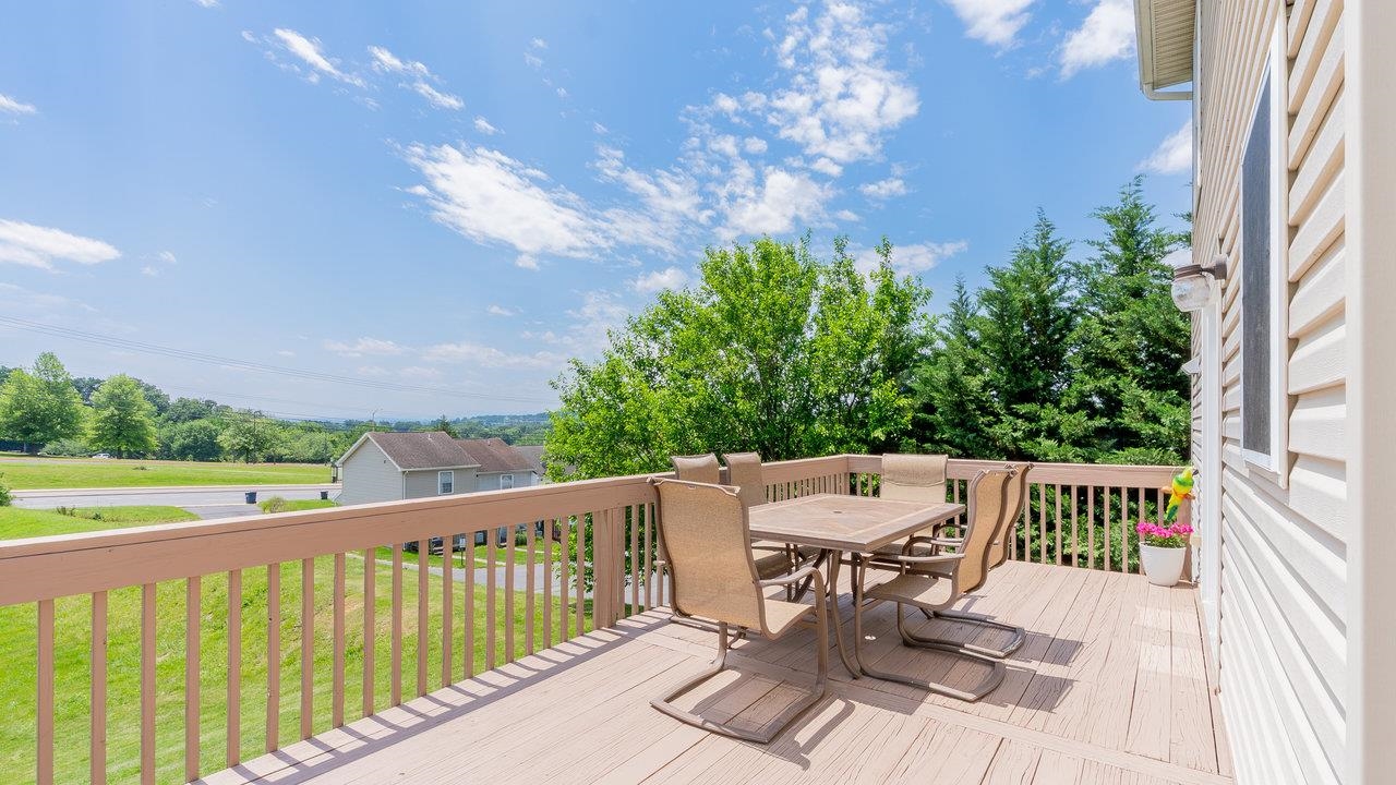 1411 SHENSTONE DR, HARRISONBURG, Virginia 22802, 4 Bedrooms Bedrooms, ,3 BathroomsBathrooms,Residential,1411 SHENSTONE DR,665893 MLS # 665893