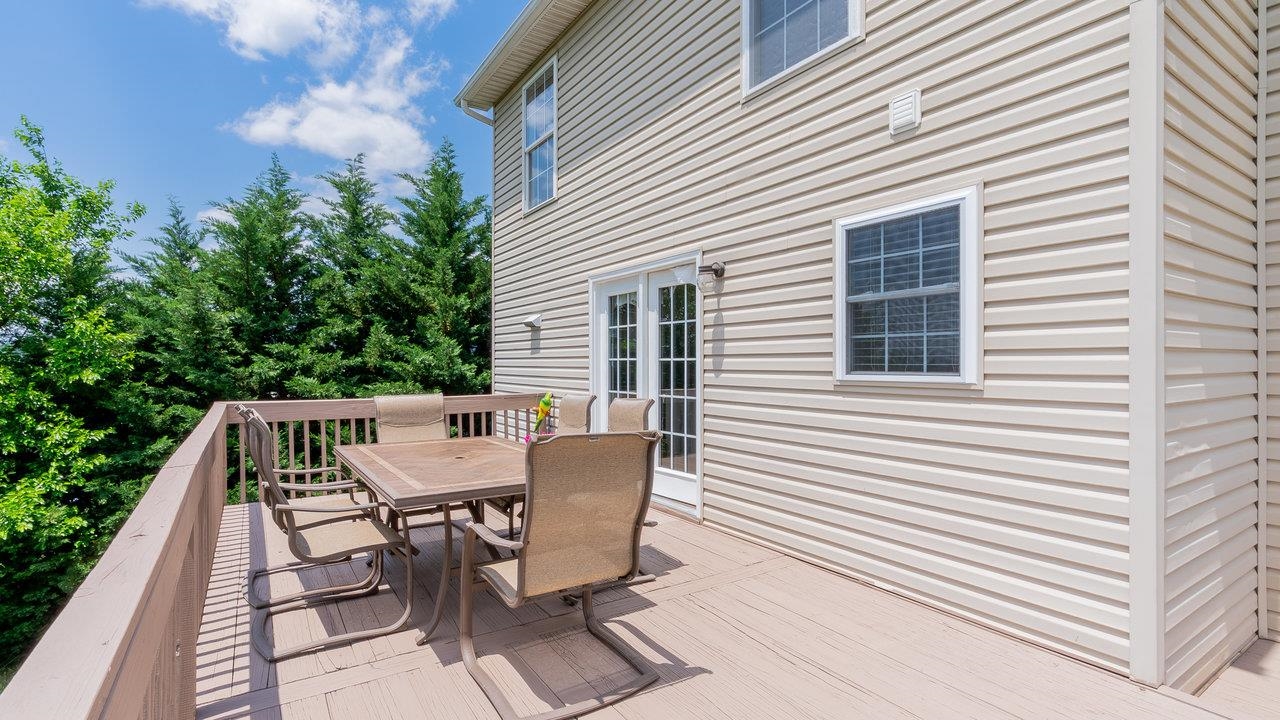 1411 SHENSTONE DR, HARRISONBURG, Virginia 22802, 4 Bedrooms Bedrooms, ,3 BathroomsBathrooms,Residential,1411 SHENSTONE DR,665893 MLS # 665893