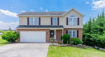 1411 SHENSTONE DR, HARRISONBURG, Virginia 22802, 4 Bedrooms Bedrooms, ,3 BathroomsBathrooms,Residential,1411 SHENSTONE DR,665893 MLS # 665893