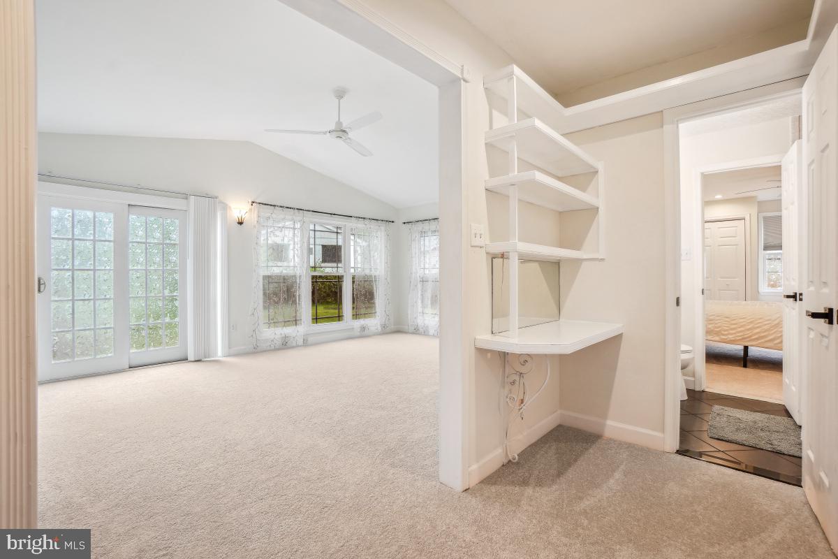 905 BURKE DR, WOODBRIDGE, Virginia 22191, 3 Bedrooms Bedrooms, ,2 BathroomsBathrooms,Residential,For sale,905 BURKE DR,VAPW2094038 MLS # VAPW2094038
