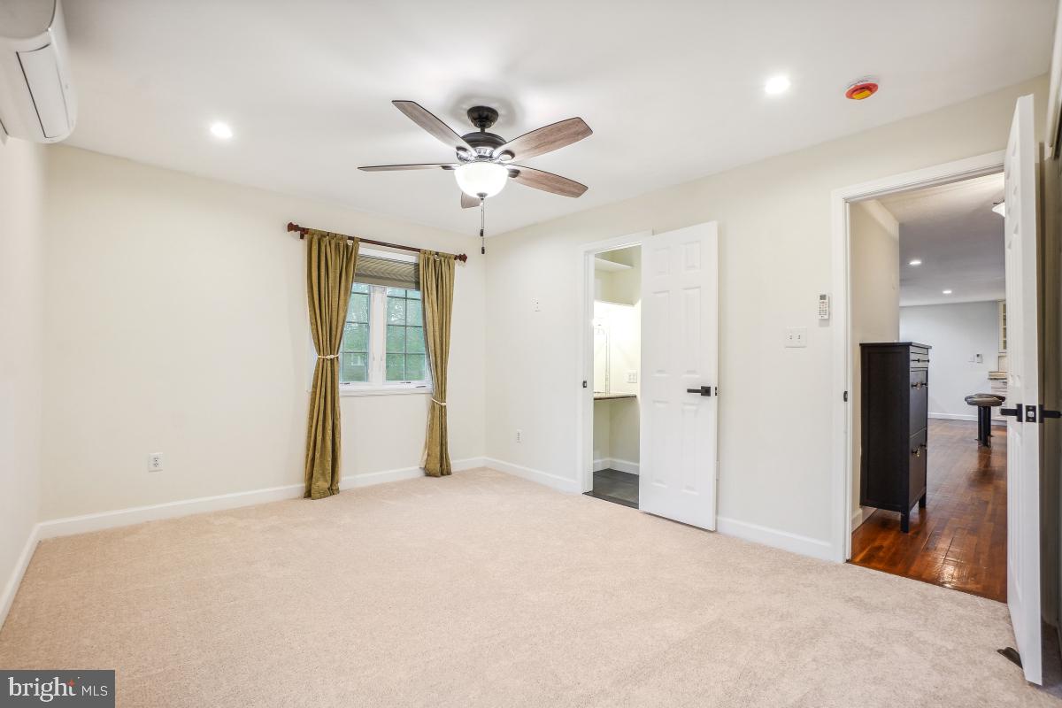 905 BURKE DR, WOODBRIDGE, Virginia 22191, 3 Bedrooms Bedrooms, ,2 BathroomsBathrooms,Residential,For sale,905 BURKE DR,VAPW2094038 MLS # VAPW2094038