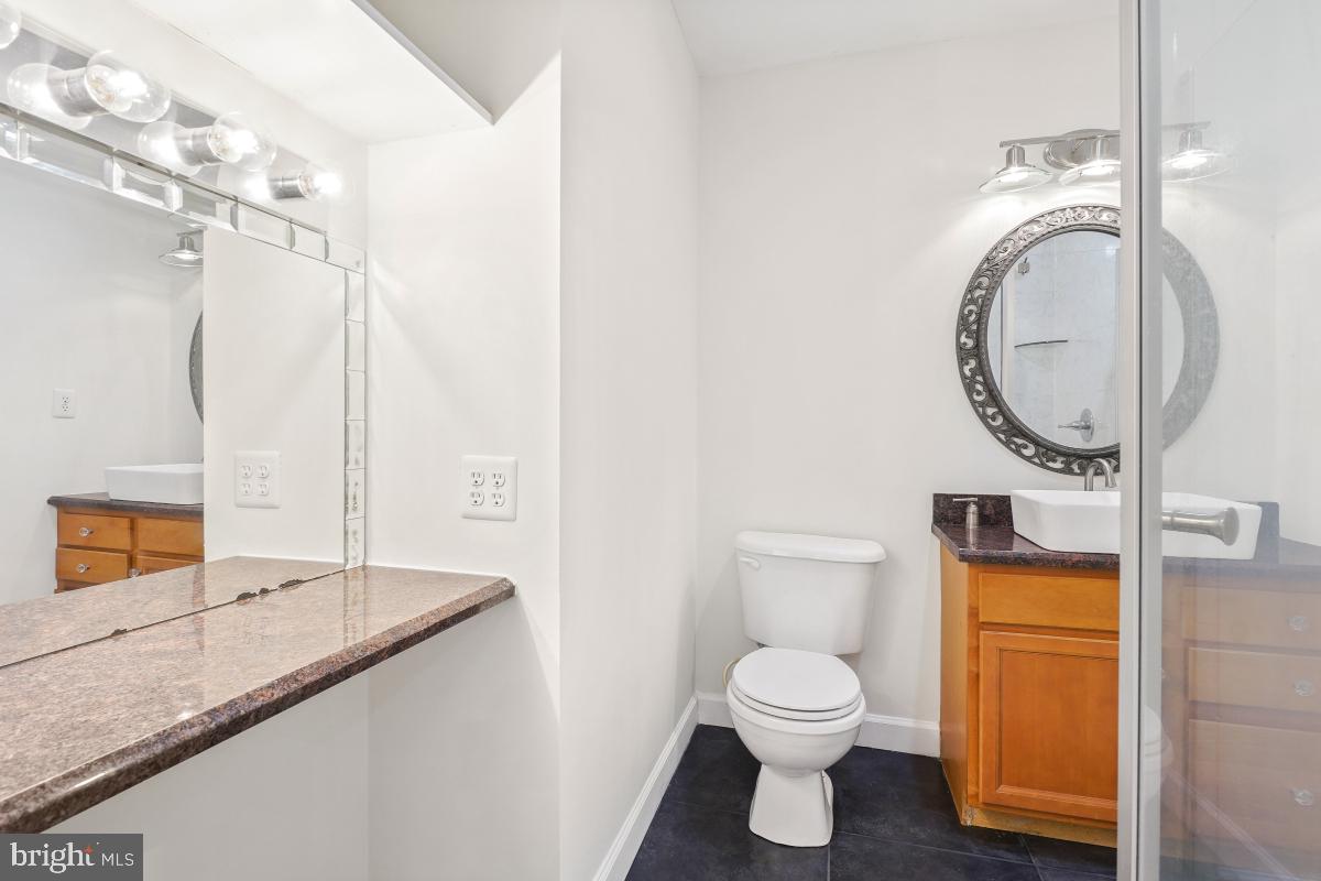 905 BURKE DR, WOODBRIDGE, Virginia 22191, 3 Bedrooms Bedrooms, ,2 BathroomsBathrooms,Residential,For sale,905 BURKE DR,VAPW2094038 MLS # VAPW2094038