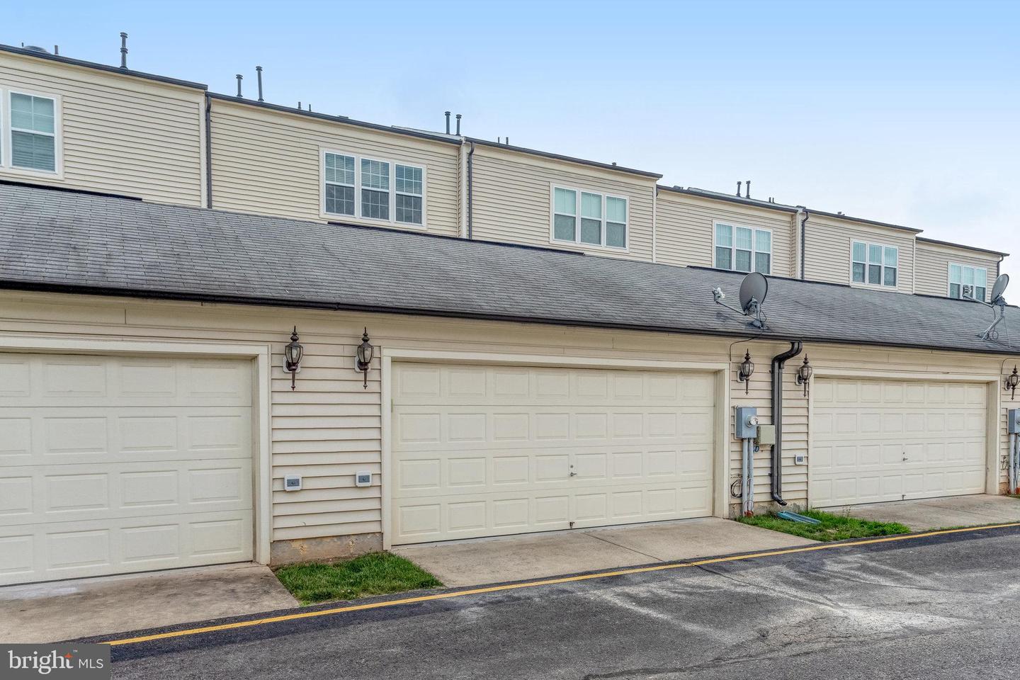 11972 TYGART LAKE DR, BRISTOW, Virginia 20136, 3 Bedrooms Bedrooms, ,2 BathroomsBathrooms,Residential,For sale,11972 TYGART LAKE DR,VAPW2094134 MLS # VAPW2094134