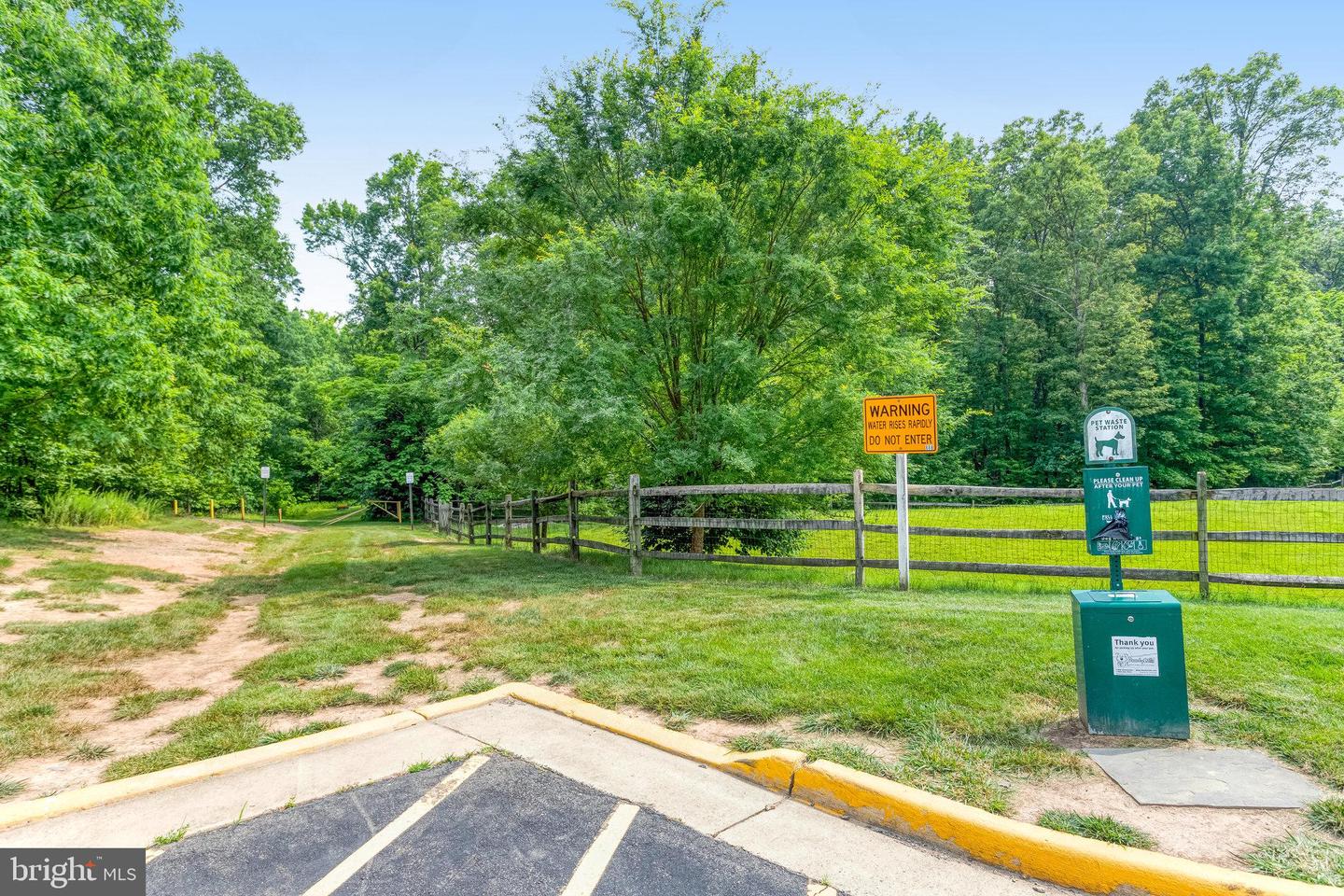 11972 TYGART LAKE DR, BRISTOW, Virginia 20136, 3 Bedrooms Bedrooms, ,2 BathroomsBathrooms,Residential,For sale,11972 TYGART LAKE DR,VAPW2094134 MLS # VAPW2094134