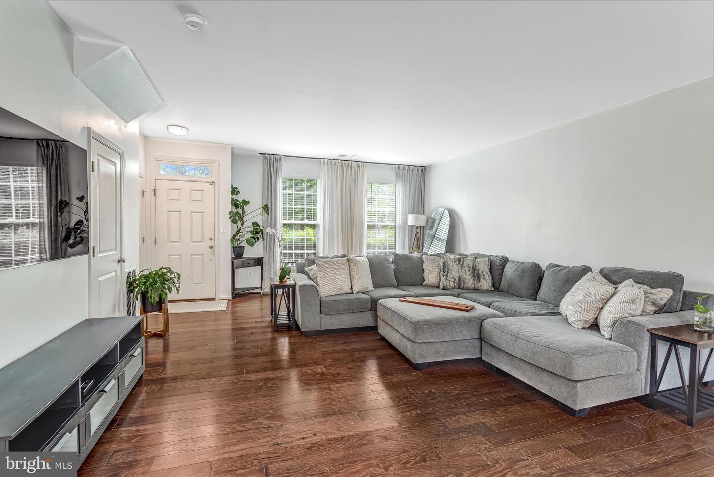 11972 TYGART LAKE DR, BRISTOW, Virginia 20136, 3 Bedrooms Bedrooms, ,2 BathroomsBathrooms,Residential,For sale,11972 TYGART LAKE DR,VAPW2094134 MLS # VAPW2094134