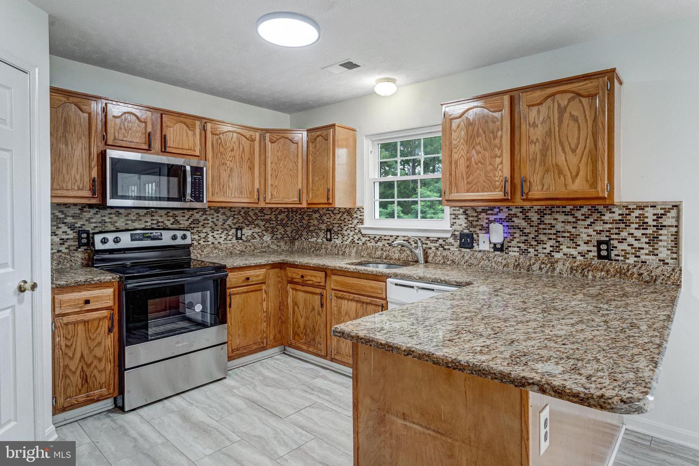 204 PARK BROOK CT, STAFFORD, Virginia 22554, 3 Bedrooms Bedrooms, ,2 BathroomsBathrooms,Residential,For sale,204 PARK BROOK CT,VAST2038584 MLS # VAST2038584