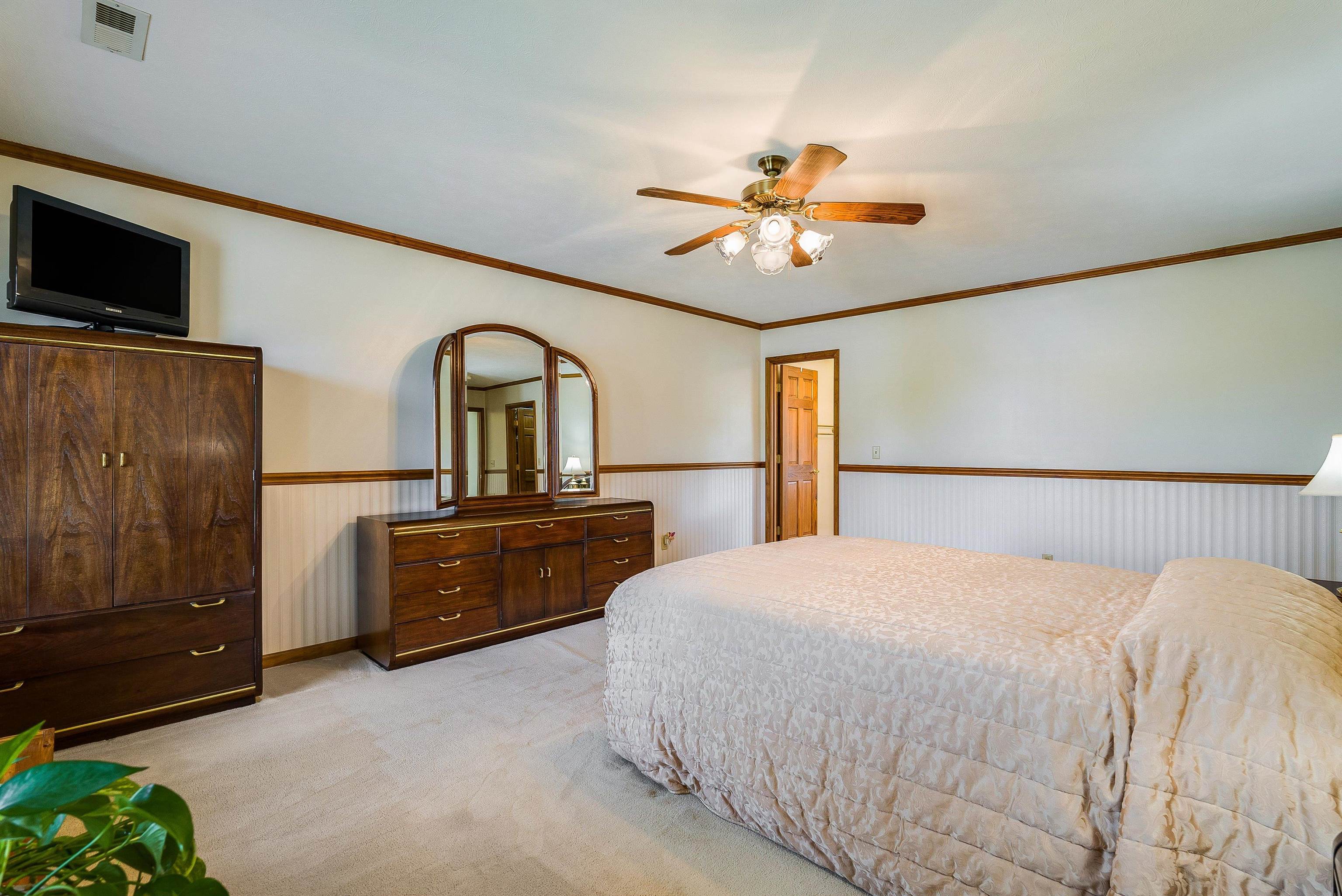 5636 ARCHERS LN, ROCKINGHAM, Virginia 22801, 4 Bedrooms Bedrooms, ,2 BathroomsBathrooms,Residential,5636 ARCHERS LN,665897 MLS # 665897