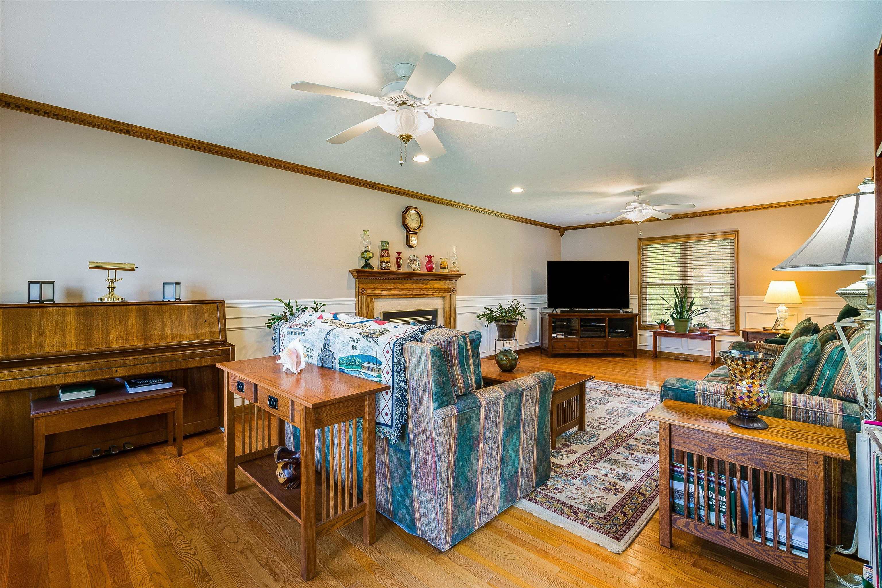 5636 ARCHERS LN, ROCKINGHAM, Virginia 22801, 4 Bedrooms Bedrooms, ,2 BathroomsBathrooms,Residential,5636 ARCHERS LN,665897 MLS # 665897