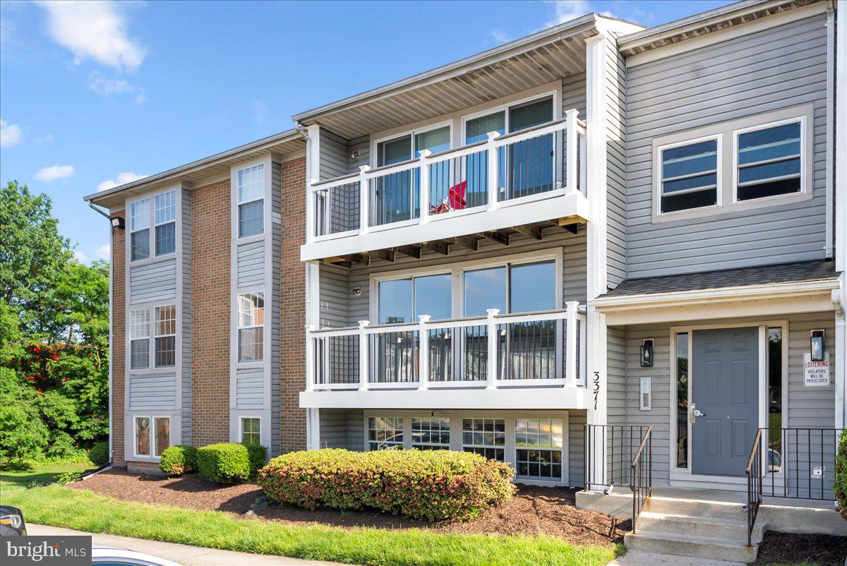 3371 YOST LN #201, DUMFRIES, Virginia 22026, 2 Bedrooms Bedrooms, ,2 BathroomsBathrooms,Residential,For sale,3371 YOST LN #201,VAPW2094400 MLS # VAPW2094400