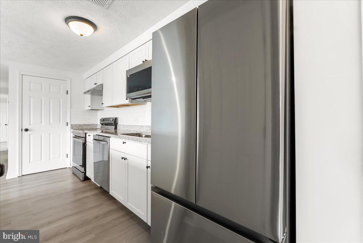 3371 YOST LN #201, DUMFRIES, Virginia 22026, 2 Bedrooms Bedrooms, ,2 BathroomsBathrooms,Residential,For sale,3371 YOST LN #201,VAPW2094400 MLS # VAPW2094400