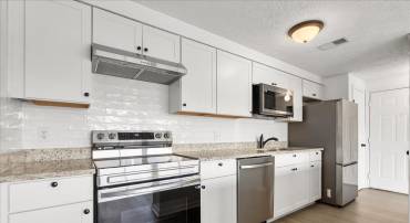 3371 YOST LN #201, DUMFRIES, Virginia 22026, 2 Bedrooms Bedrooms, ,2 BathroomsBathrooms,Residential,For sale,3371 YOST LN #201,VAPW2094400 MLS # VAPW2094400