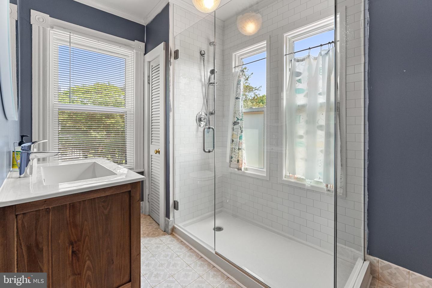 370 KING CARTER DR, IRVINGTON, Virginia 22480, 3 Bedrooms Bedrooms, 7 Rooms Rooms,2 BathroomsBathrooms,Residential,For sale,370 KING CARTER DR,VALV2000800 MLS # VALV2000800