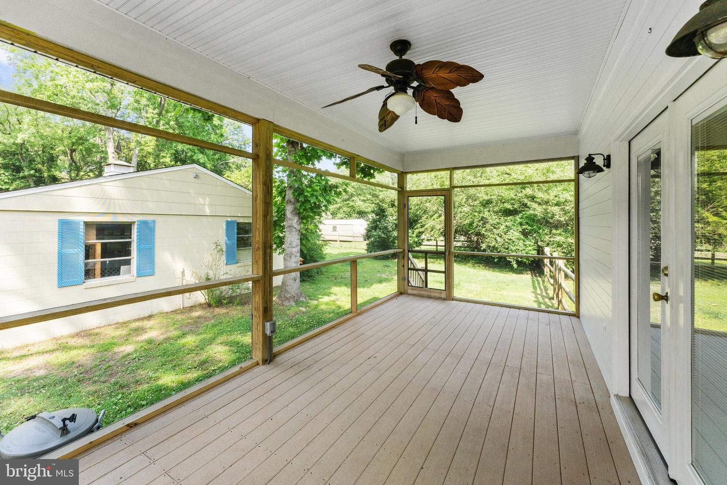 370 KING CARTER DR, IRVINGTON, Virginia 22480, 3 Bedrooms Bedrooms, 7 Rooms Rooms,2 BathroomsBathrooms,Residential,For sale,370 KING CARTER DR,VALV2000800 MLS # VALV2000800