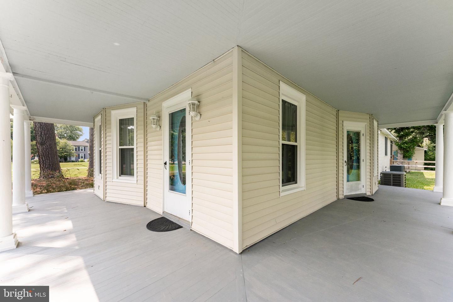 370 KING CARTER DR, IRVINGTON, Virginia 22480, 3 Bedrooms Bedrooms, 7 Rooms Rooms,2 BathroomsBathrooms,Residential,For sale,370 KING CARTER DR,VALV2000800 MLS # VALV2000800