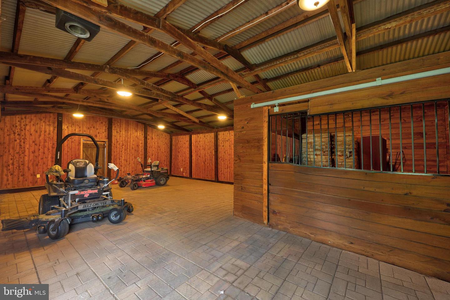 39747 THE NARROWS RD, WATERFORD, Virginia 20197, 5 Bedrooms Bedrooms, ,2 BathroomsBathrooms,Residential,For sale,39747 THE NARROWS RD,VALO2096534 MLS # VALO2096534