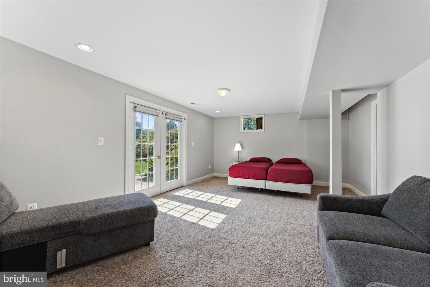 6422 VIEW CT, BROAD RUN, Virginia 20137, 5 Bedrooms Bedrooms, ,3 BathroomsBathrooms,Residential,For sale,6422 VIEW CT,VAFQ2016658 MLS # VAFQ2016658