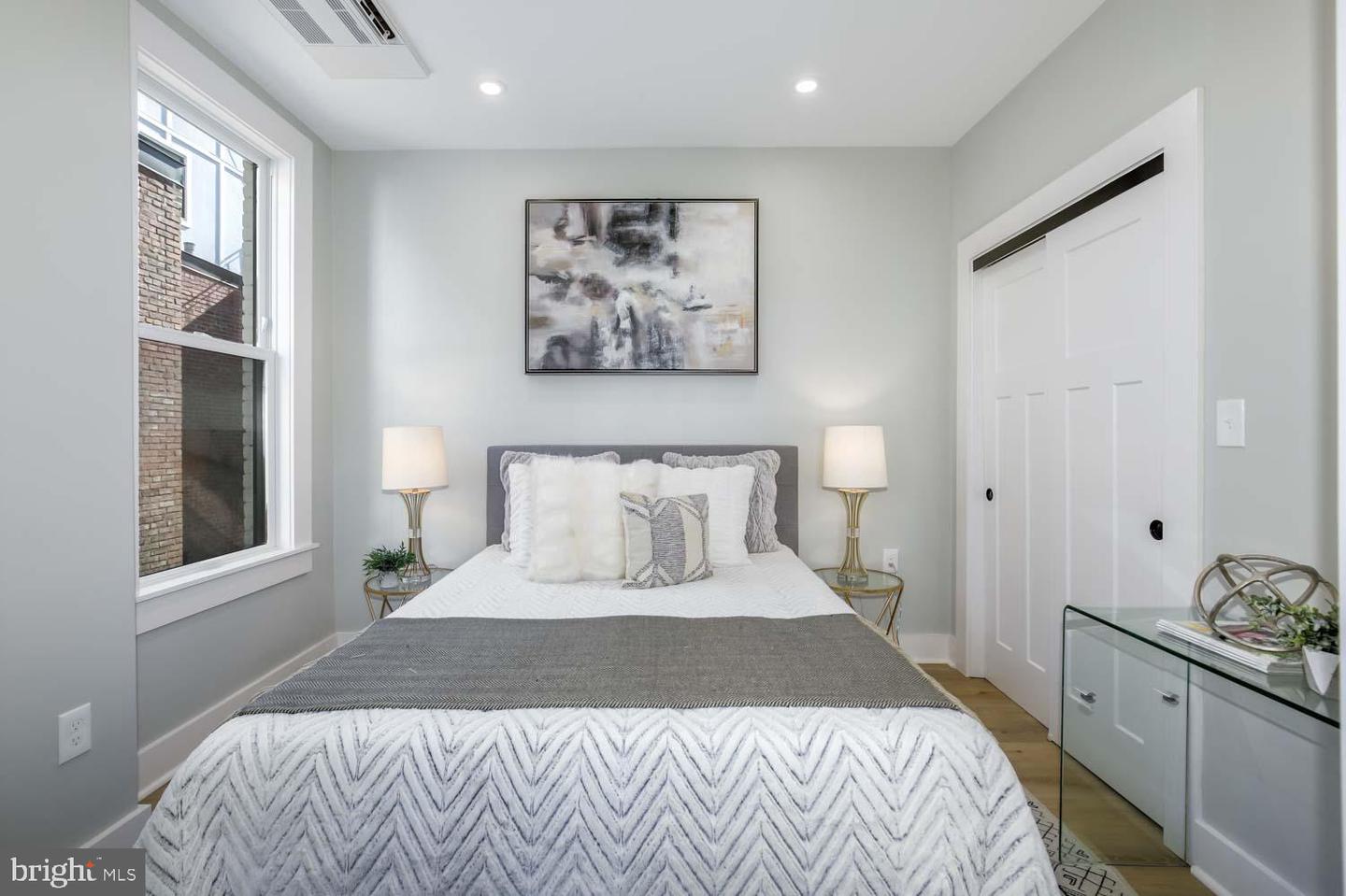 1634 S ST NW #600, WASHINGTON, District Of Columbia 20009, 1 Bedroom Bedrooms, ,1 BathroomBathrooms,Residential,For sale,1634 S ST NW #600,DCDC2200924 MLS # DCDC2200924