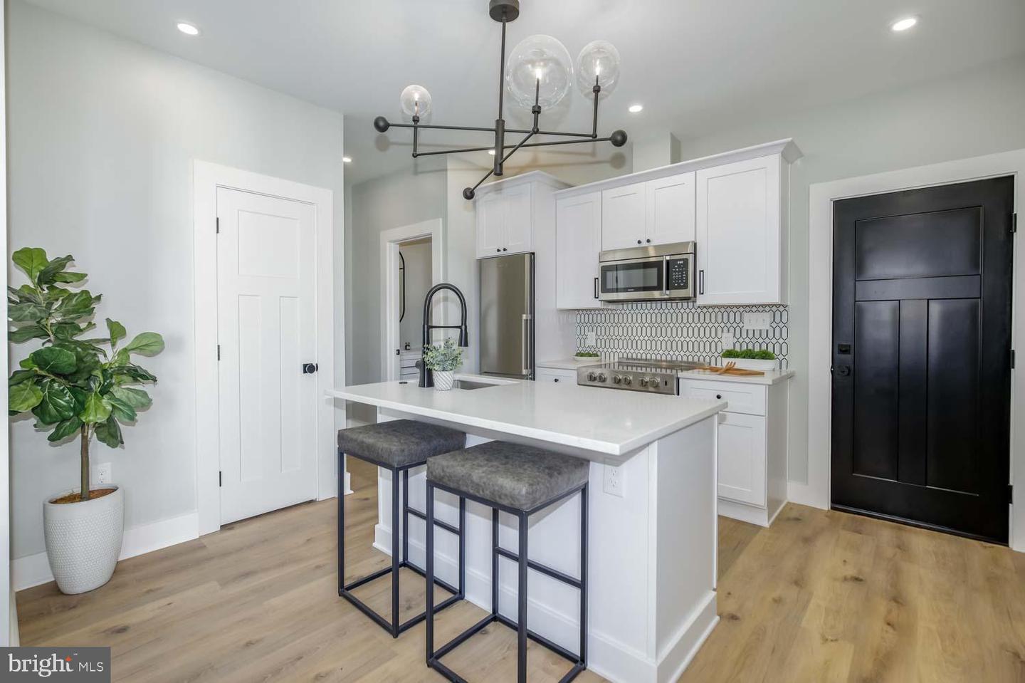 1634 S ST NW #600, WASHINGTON, District Of Columbia 20009, 1 Bedroom Bedrooms, ,1 BathroomBathrooms,Residential,For sale,1634 S ST NW #600,DCDC2200924 MLS # DCDC2200924