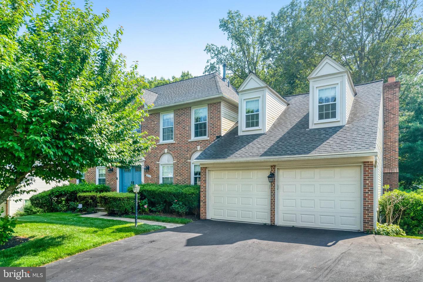 7832 VALLEYFIELD DR, SPRINGFIELD, Virginia 22153, 5 Bedrooms Bedrooms, ,3 BathroomsBathrooms,Residential,For sale,7832 VALLEYFIELD DR,VAFX2241318 MLS # VAFX2241318