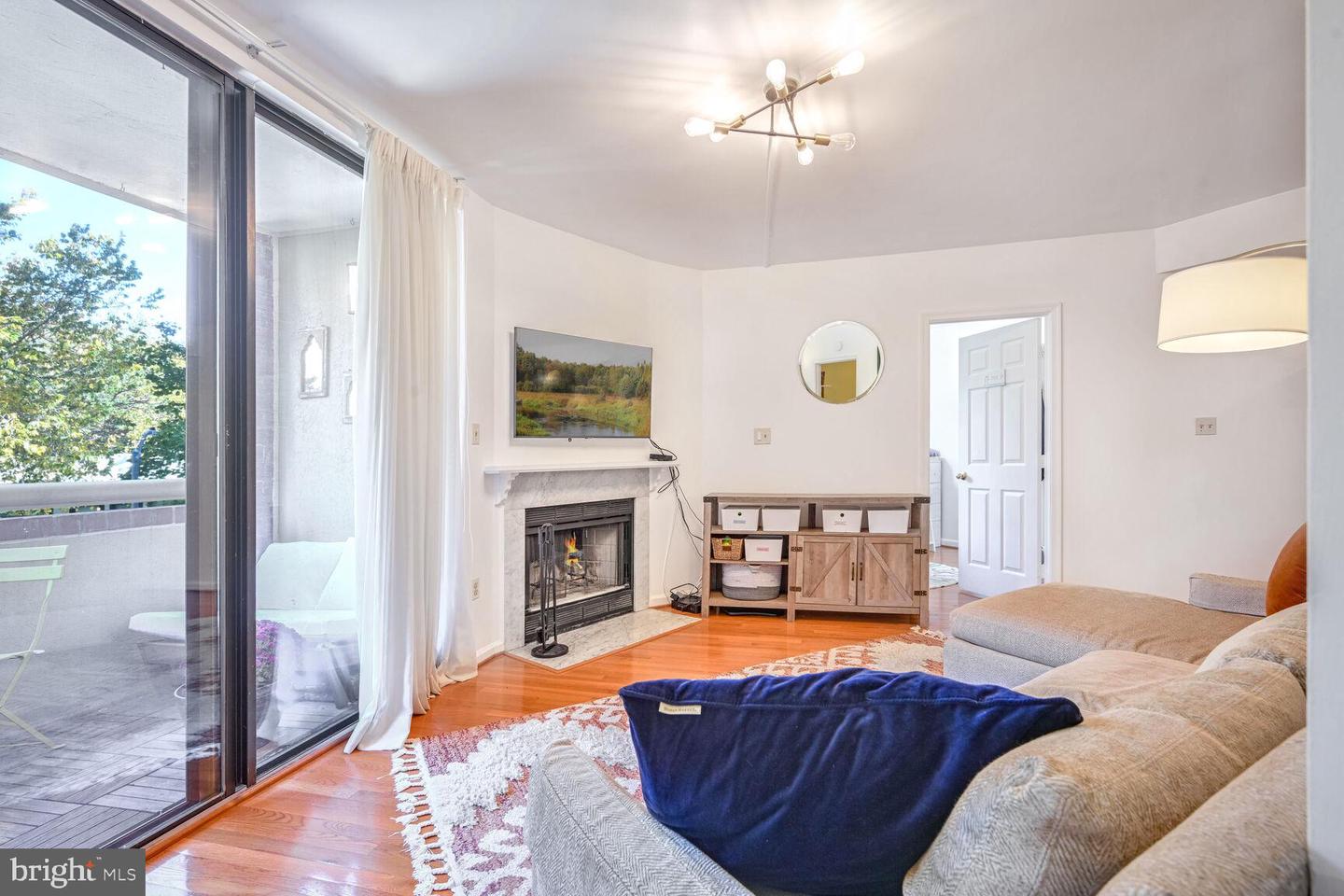 2725 CONNECTICUT AVE NW #308, WASHINGTON, District Of Columbia 20008, 2 Bedrooms Bedrooms, ,2 BathroomsBathrooms,Residential,For sale,2725 CONNECTICUT AVE NW #308,DCDC2201136 MLS # DCDC2201136