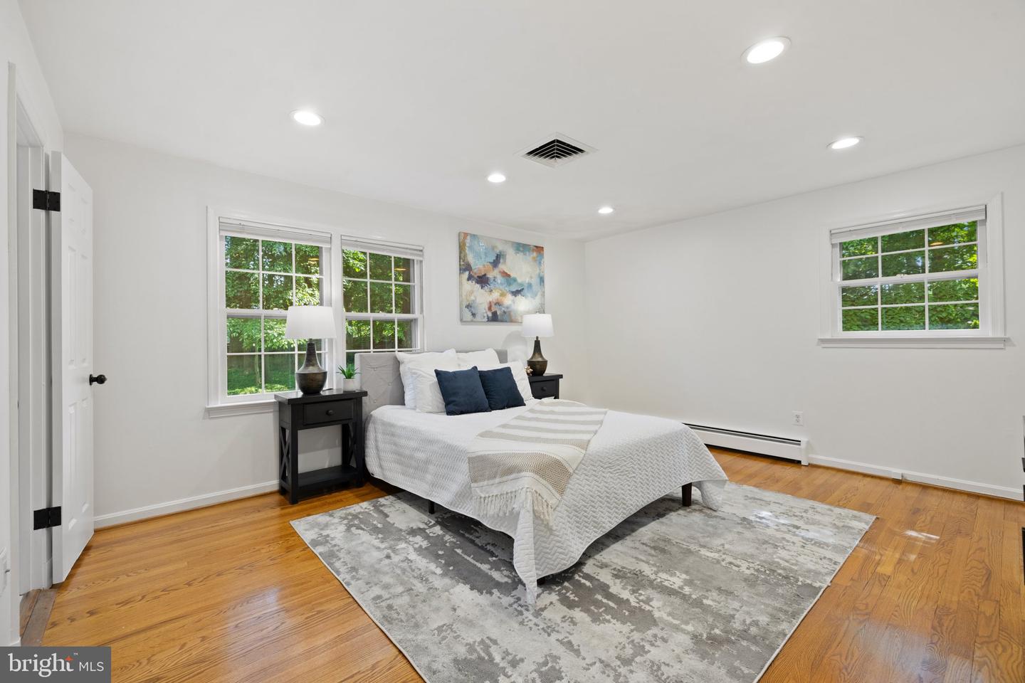 10717 HOWERTON AVE, FAIRFAX, Virginia 22030, 5 Bedrooms Bedrooms, ,3 BathroomsBathrooms,Residential,For sale,10717 HOWERTON AVE,VAFC2006332 MLS # VAFC2006332